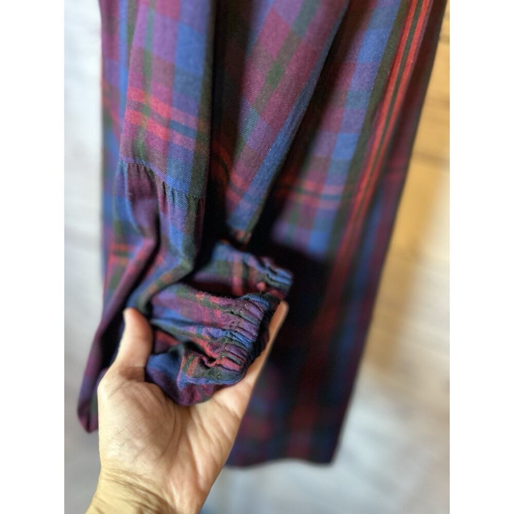 Cabi Red Plaid Rayon Blouse - Women's Regular Size S - Picture 4 of 8
